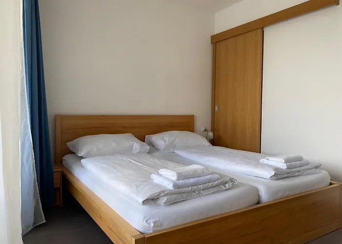 Adler By Jara Kaprun